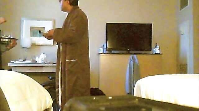 Avo lenta :  Massage dia tena tsara Aziatika mpanjifa lasa tandroka ao anatin'ny fotoana fohy Olon-dehibe XXX movies 